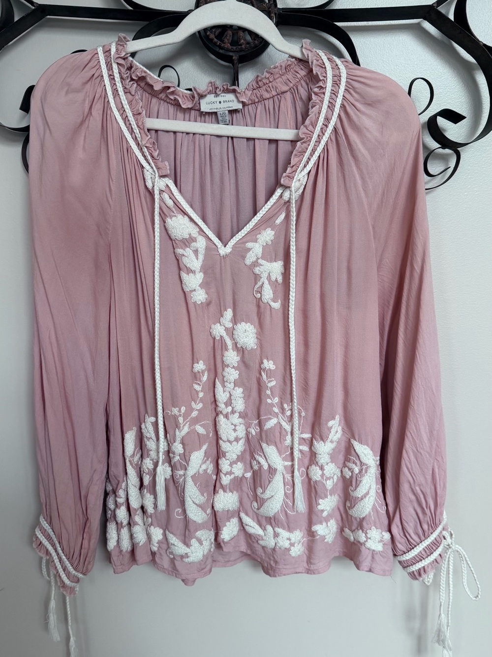 Lucky Brand Blush Pink Embroidered Peasant Blouse